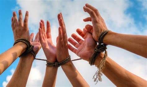 podiumnews.com-Dua Remaja Korban Dugaan Praktik Perdagangan Manusia di Denpasar Lapor Polisi