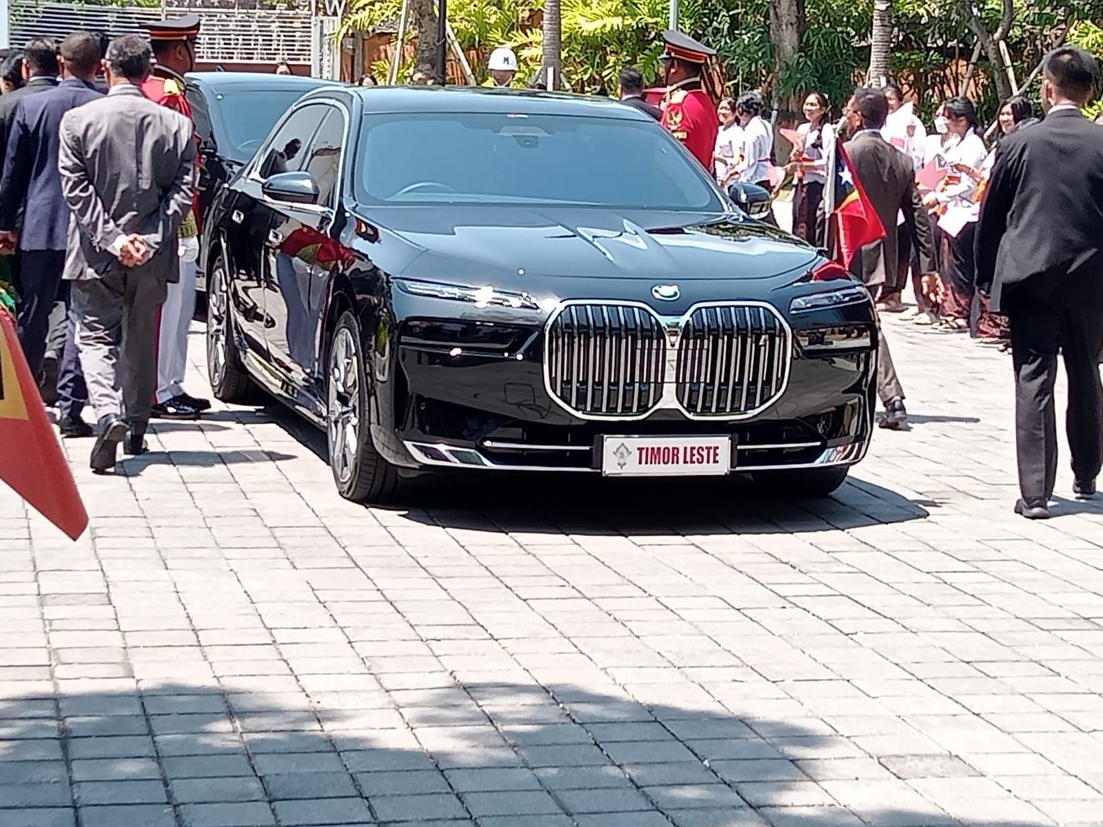 podiumnews.com-PM Xanana Disambut Pelajar SMPN 2 Kuta