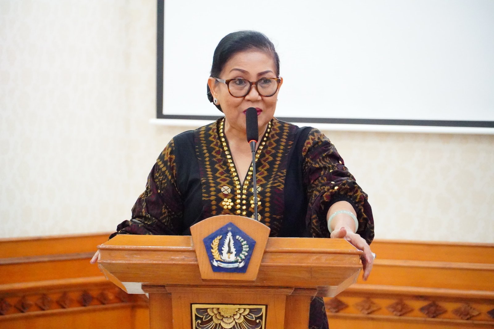 Putri Koster: Sampah Bukan Cuma Urusan Pemerintah