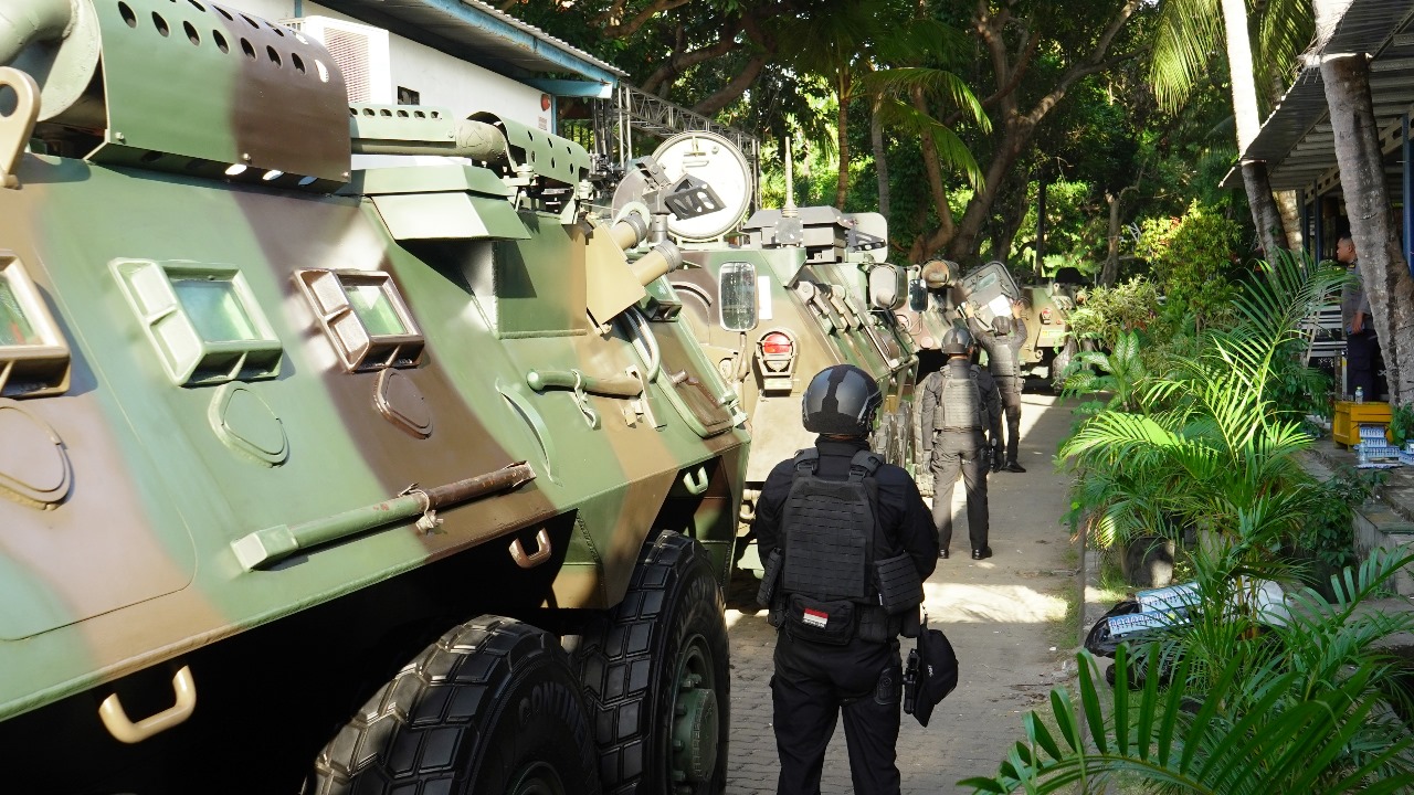 Amankan WWF, TNI Kerahkan Kendaraan Tempur