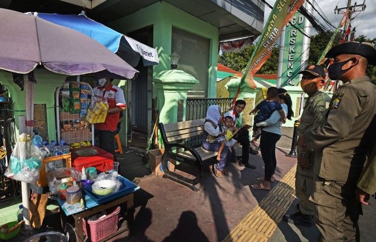 podiumnews.com-54 Kabupaten/Kota Masuk Zona Merah per Awal Januari