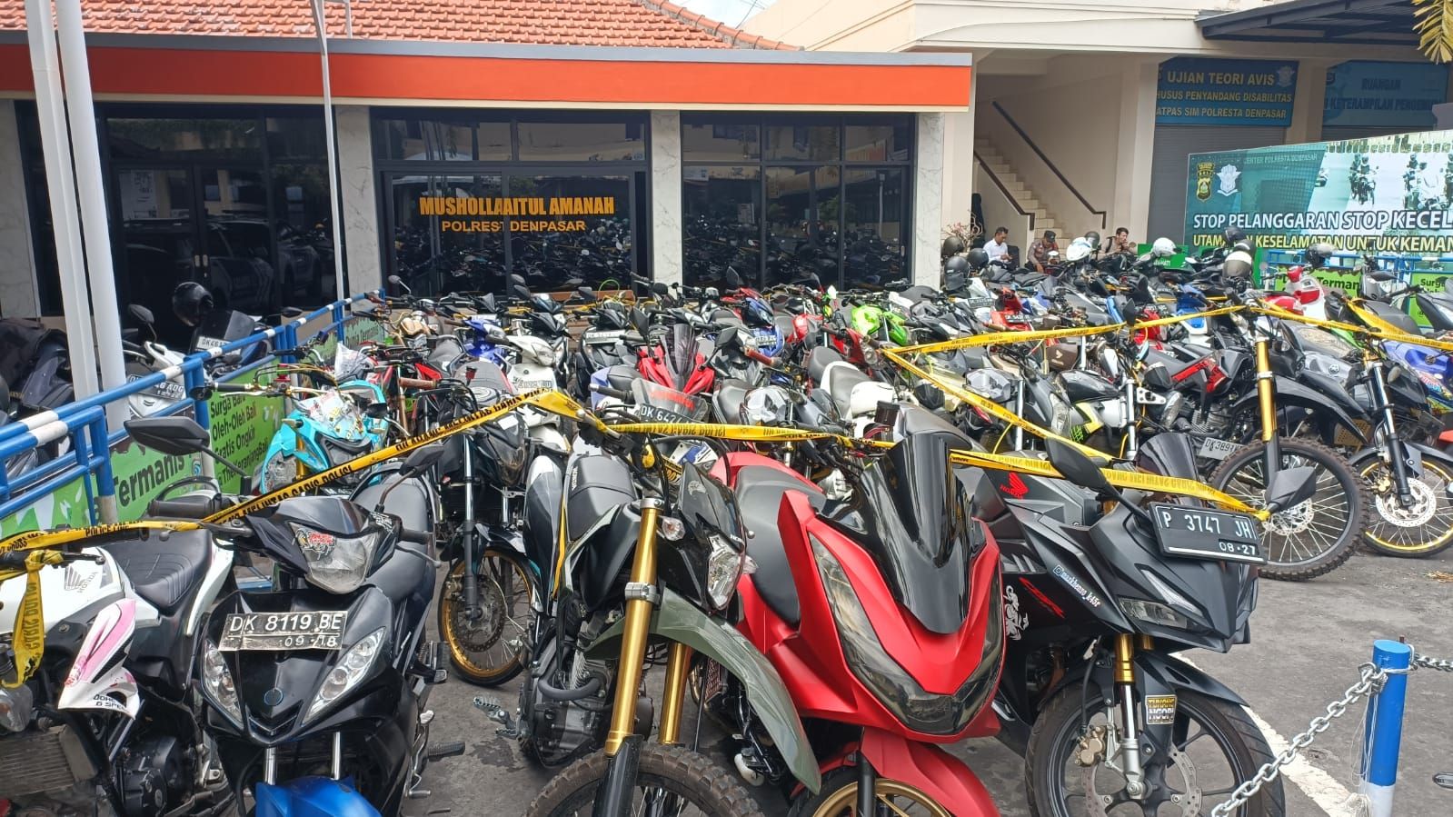 podiumnews.com-Razia Balap Liar, Polisi Sita 120 Motor 