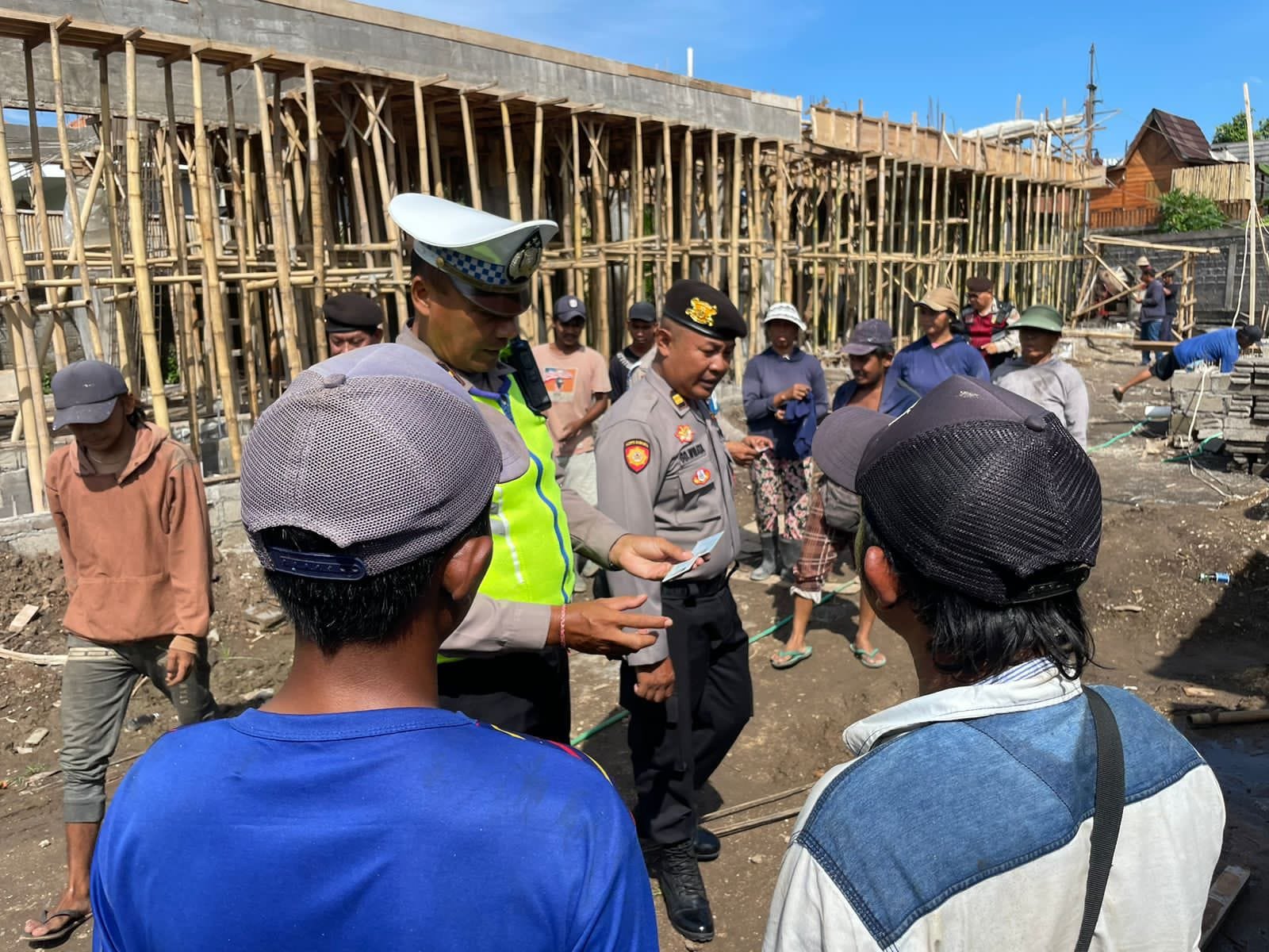 Polisi Razia Duktang di Kuta Utara 