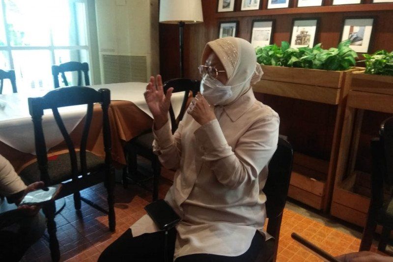 podiumnews.com-Risma Beri Bocoran Bacawali Surabaya Direkom PDIP