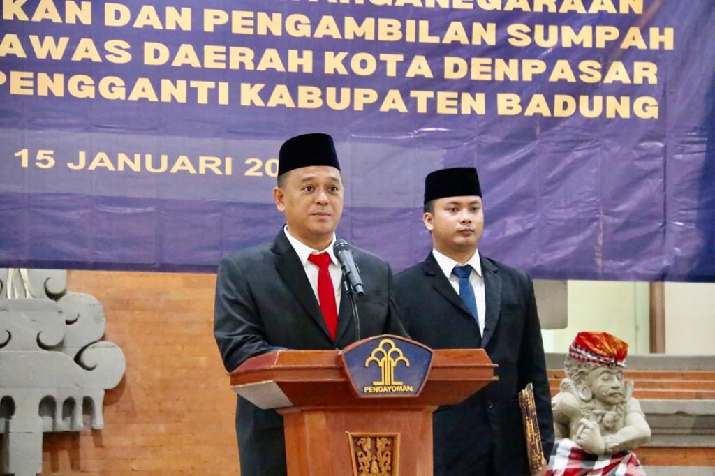 podiumnews.com-Romi Lantik Majelis Pengawas Notaris Denpasar