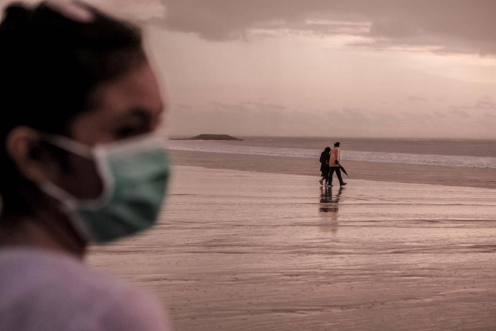 podiumnews.com-Menparekraf Instruksikan Destinasi Wisata dan Sentra Ekonomi Kreatif Tutup Sementara