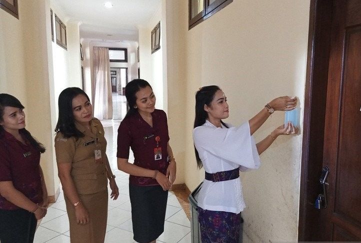 podiumnews.com-48 Petugas Medis RSU Negara-Jembrana Dinyatakan Negatif COVID-19