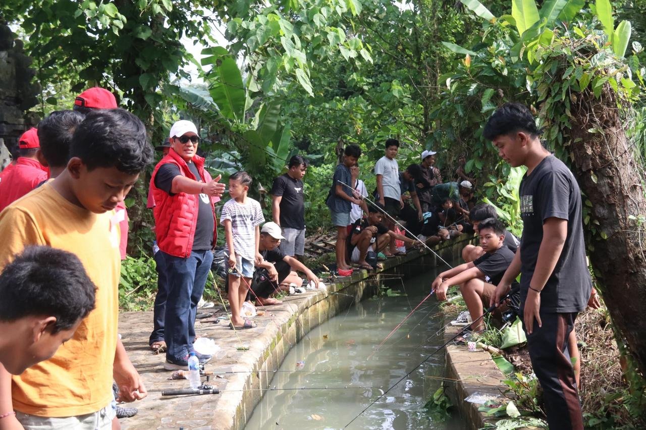 Bupati Sanjaya Hadiri Lomba Mancing di Dua Desa