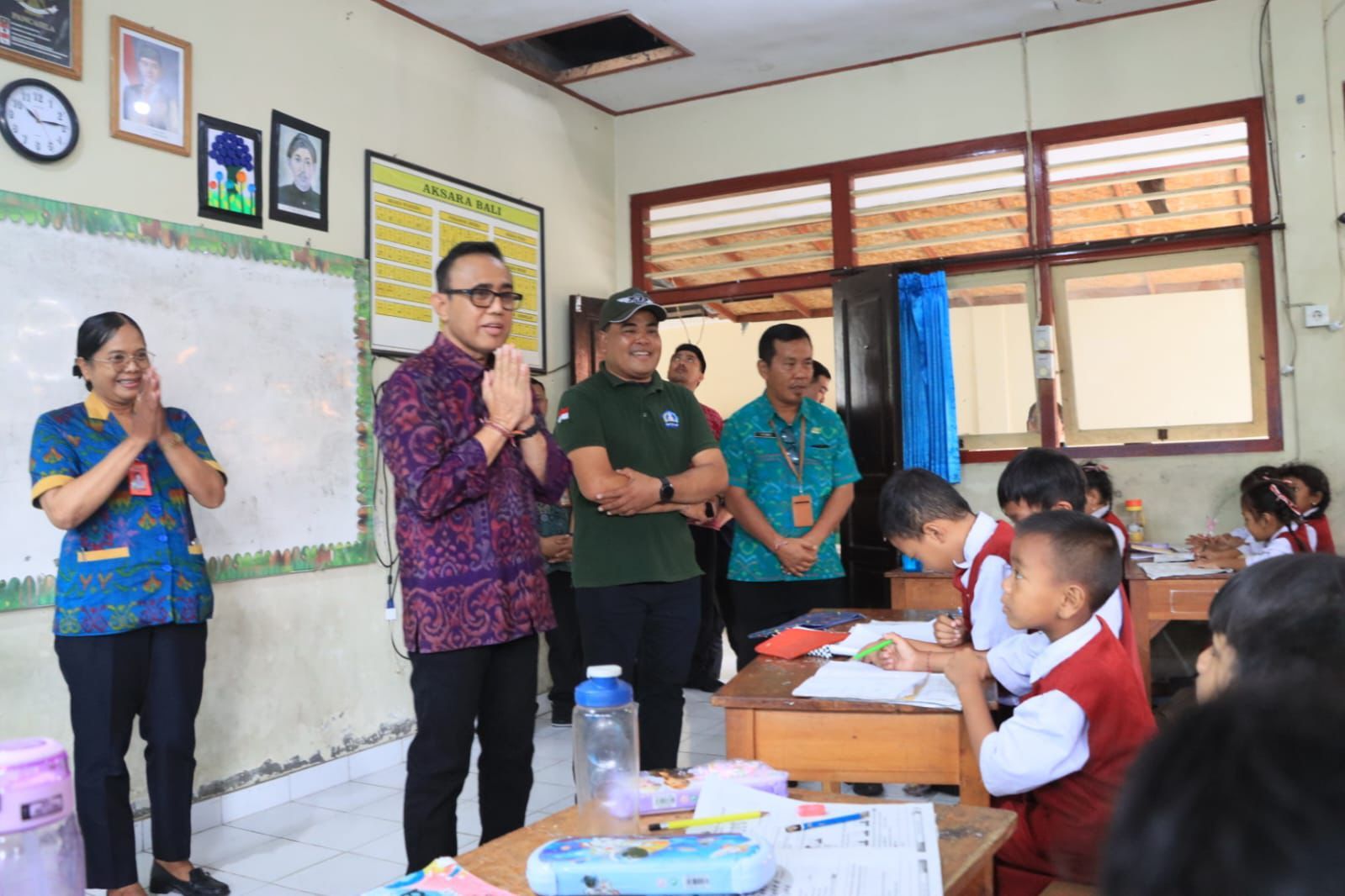 podiumnews.com-Walikota Denpasar Dorong Percepat Perbaikan SDN 6 Padangsambian