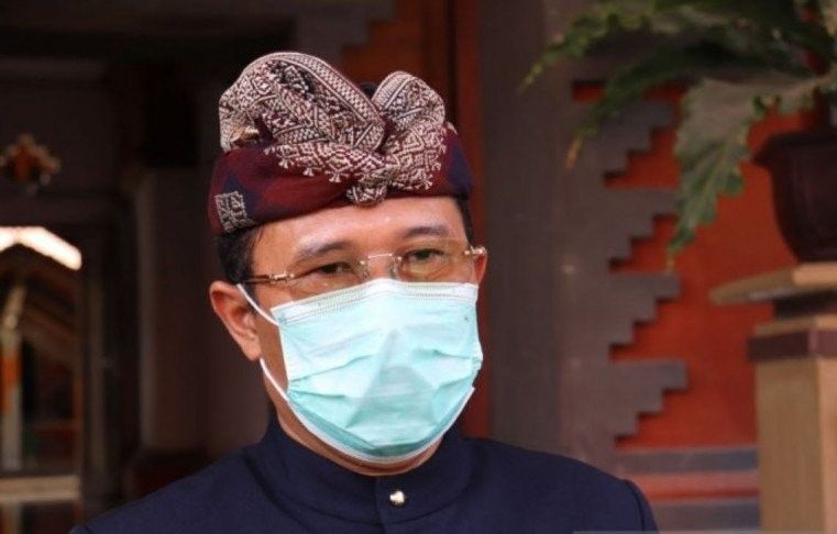 podiumnews.com-Satgas Covid-19 Buleleng Sarankan Vaksin untuk PMI Dilakukan Bertahap