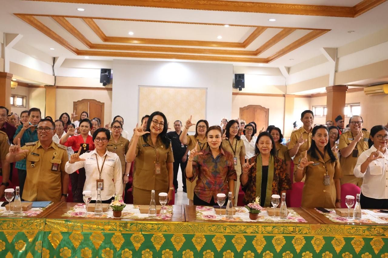 podiumnews.com-Desa Puri Klod Gelar Sekolah Lansia 