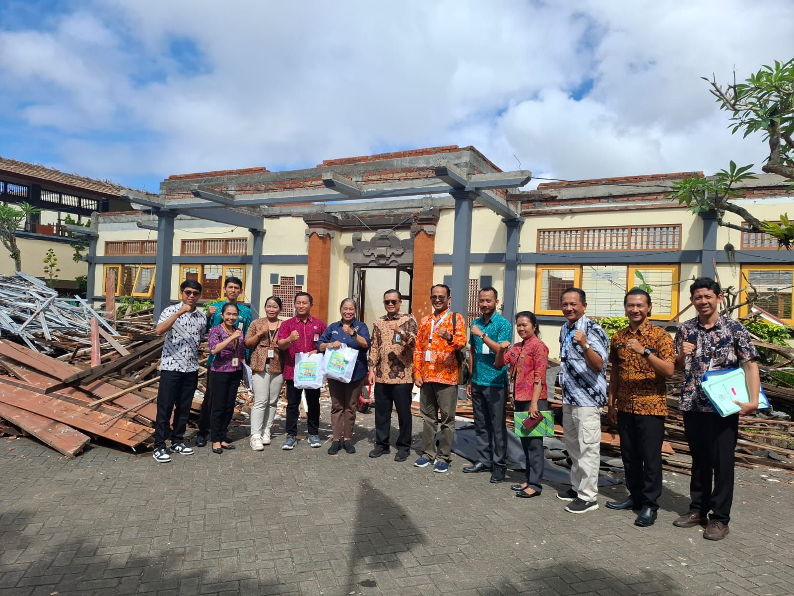 1.835 Sekolah di Bali Terdampak Banjir, 60 Rusak Berat