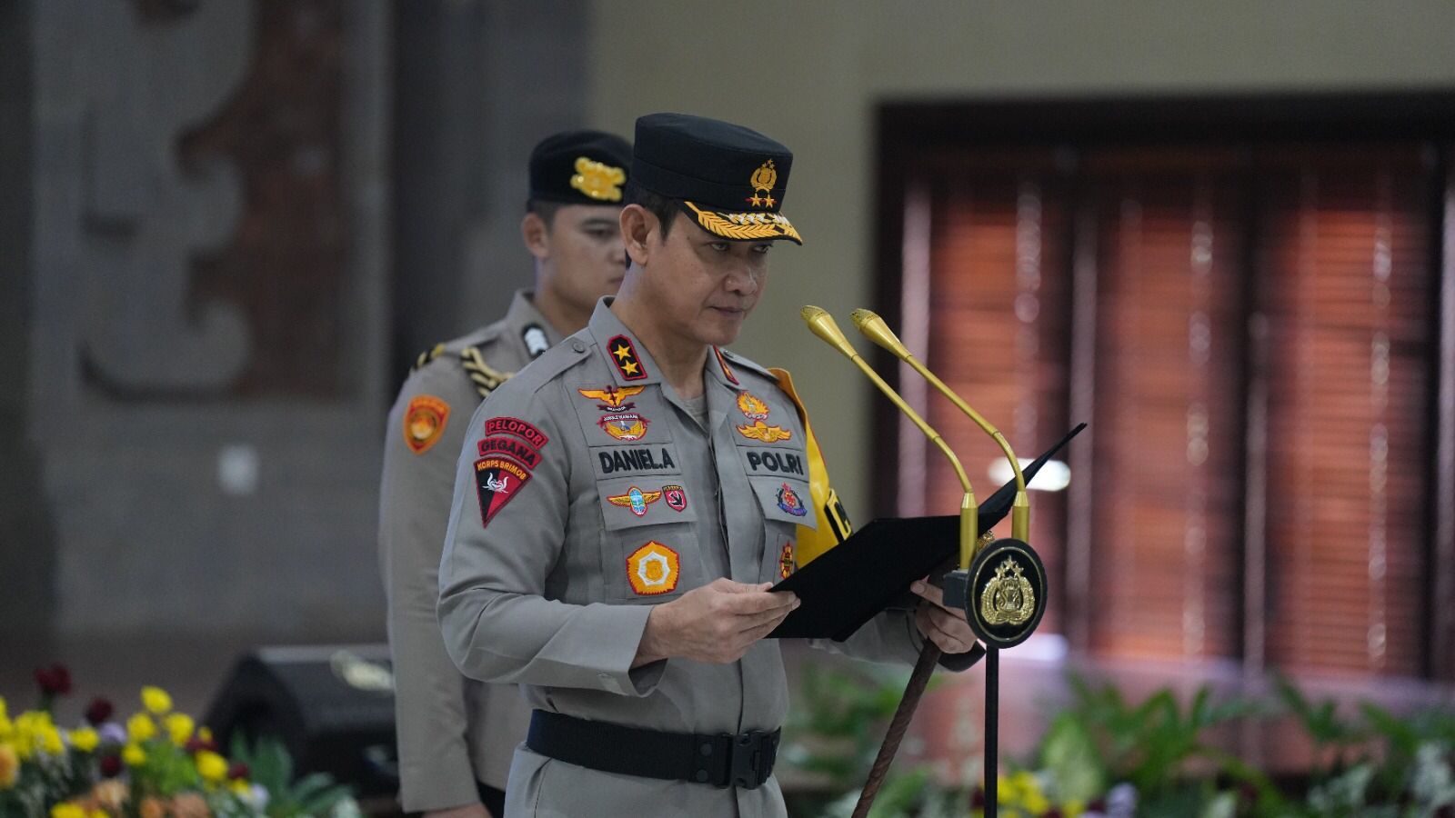 Dansat Brimob Polda Bali Diganti