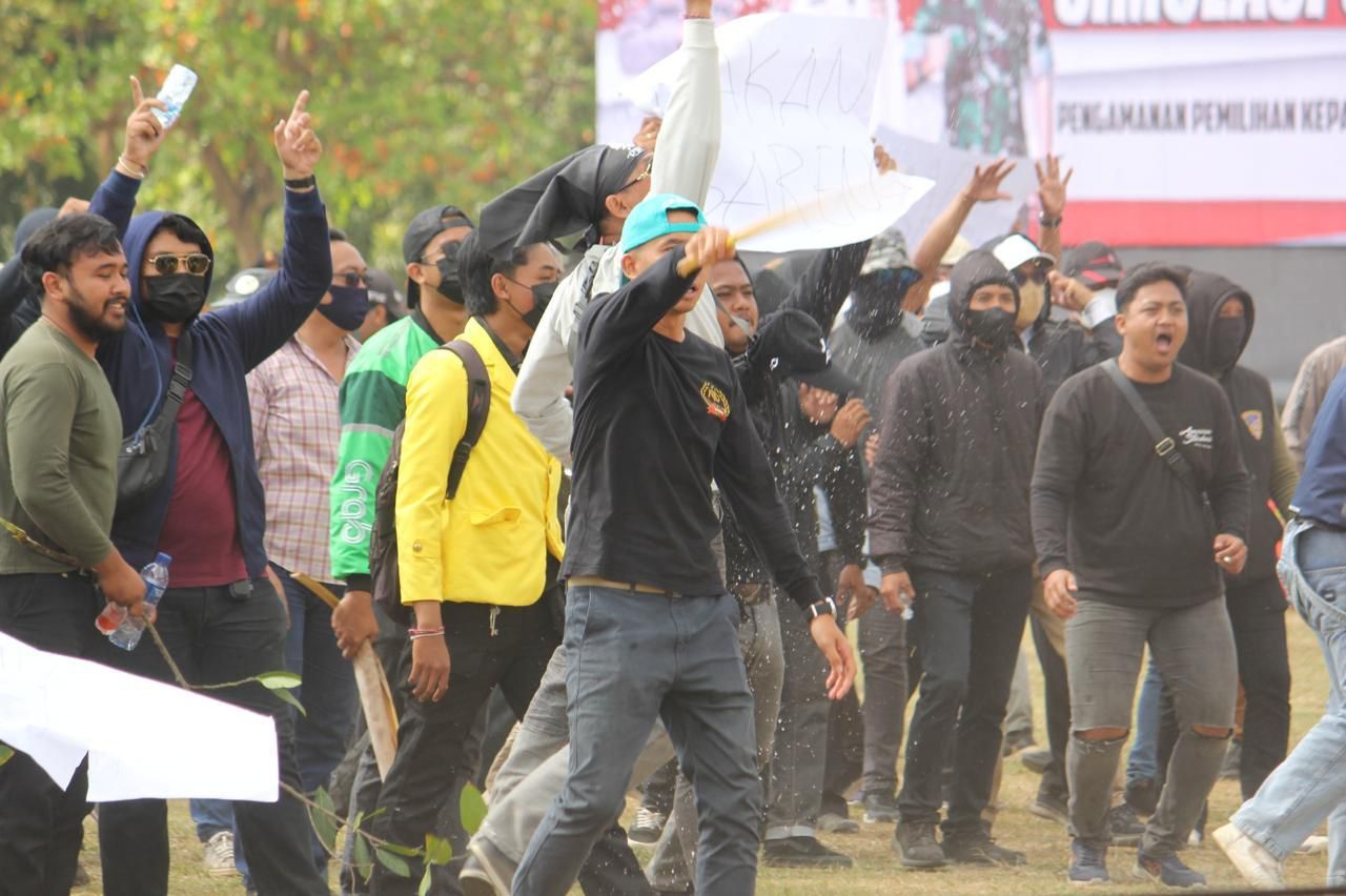 podiumnews.com- Polda Bali Simulasi Atasi Rusuh Pilkada 