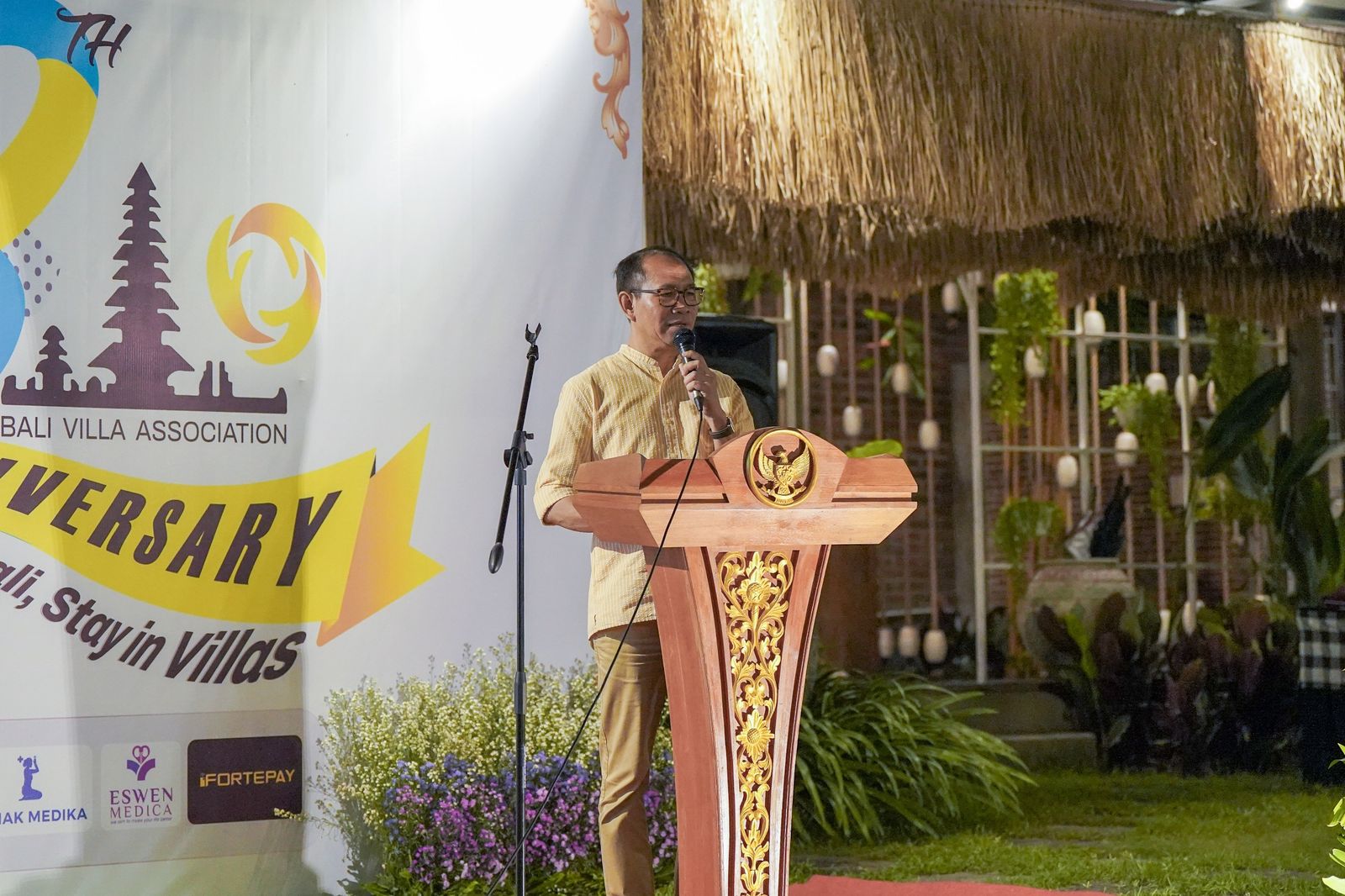 Pariwisata Bali Hadapi Berbagai Masalah