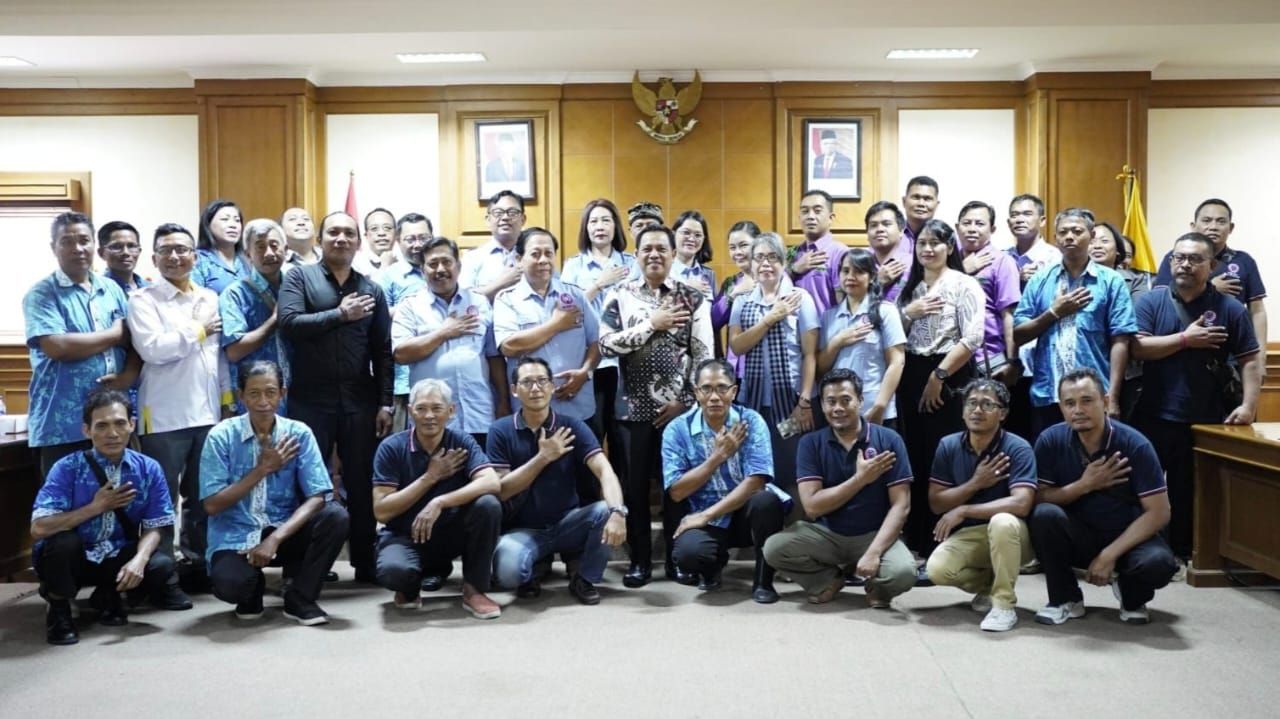 podiumnews.com-Suyasa Dijadikan Tokoh Perjuangkan Nasib Pekerja