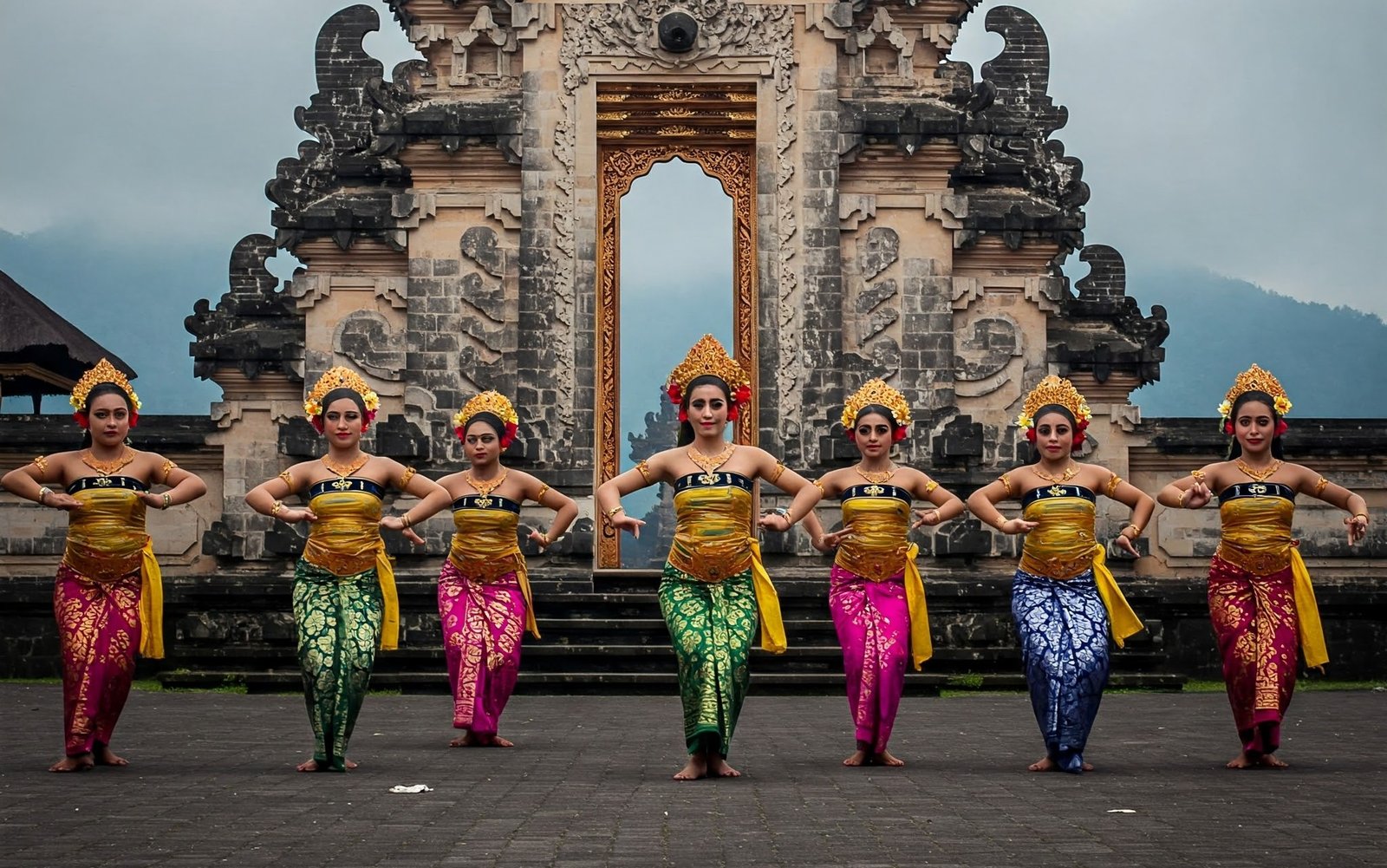 IKAYANA: Budaya, Aset Pariwisata Bali