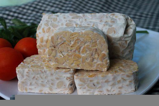 podiumnews.com-Pemerintah Didesak Selamatkan Perajin Tempe-Tahu