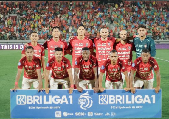 Bali United Kena Sanksi Akibat Ulah Suporter 