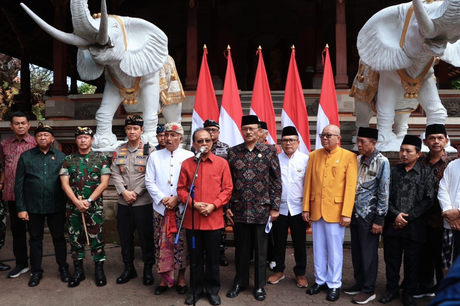 Pemuka Agama Bali Satu Suara Tolak Aksi Anarkis