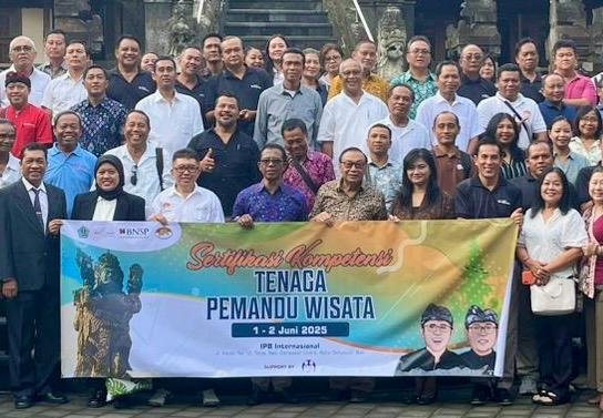 Pemkot Uji Kompetensi 100 Pemandu Wisata