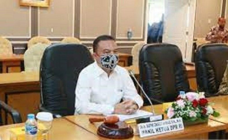 podiumnews.com-Pemerintah Diminta Permudah Akses Literasi Masyarakat