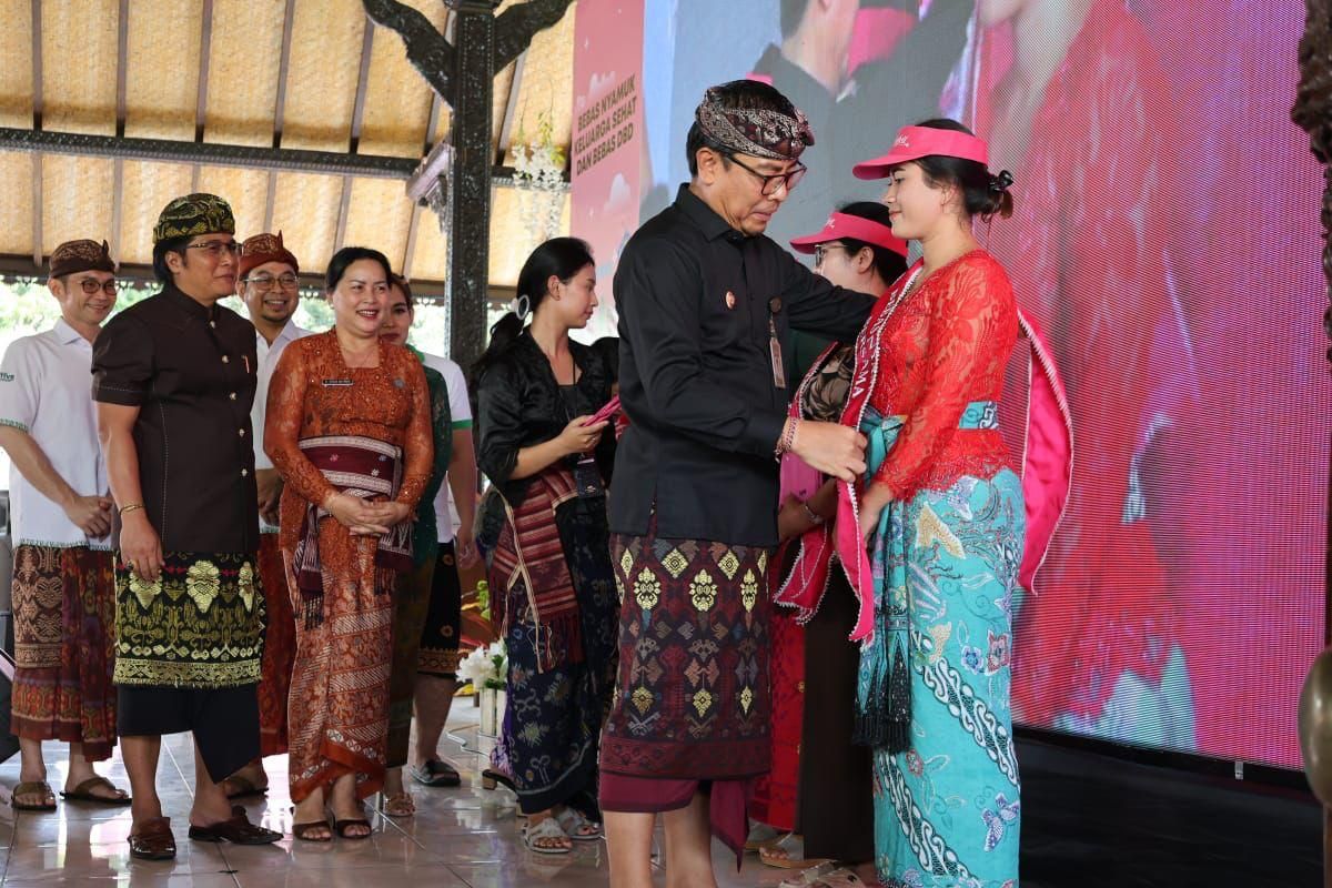 podiumnews.com-Bali Gempur Nyamuk, Wawali Dukung Sinergi Swasta