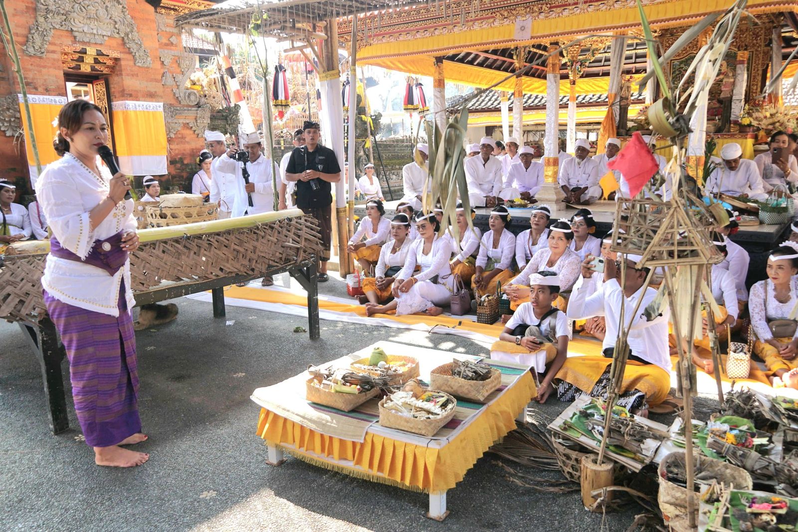 podiumnews.com-Ketua WHDI Badung Dukung Karya Ngenteg Linggih Umahanyar