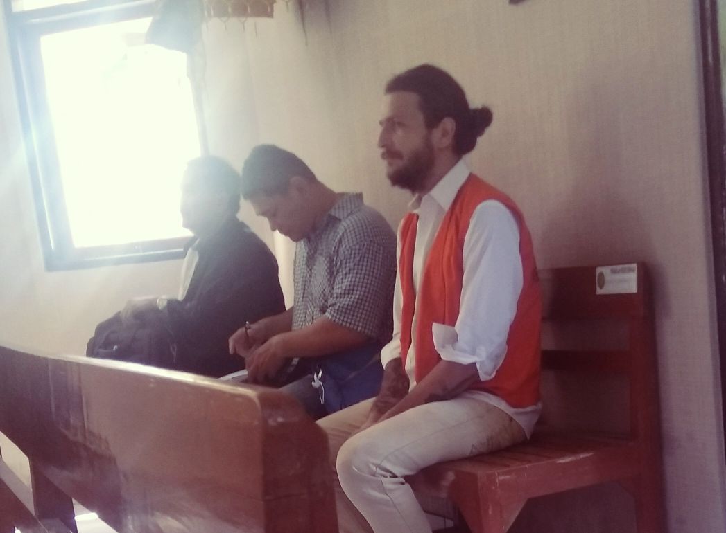 Selundupkan Hasis di Anus, Bule Rusia Terancam 15 Tahun Penjara