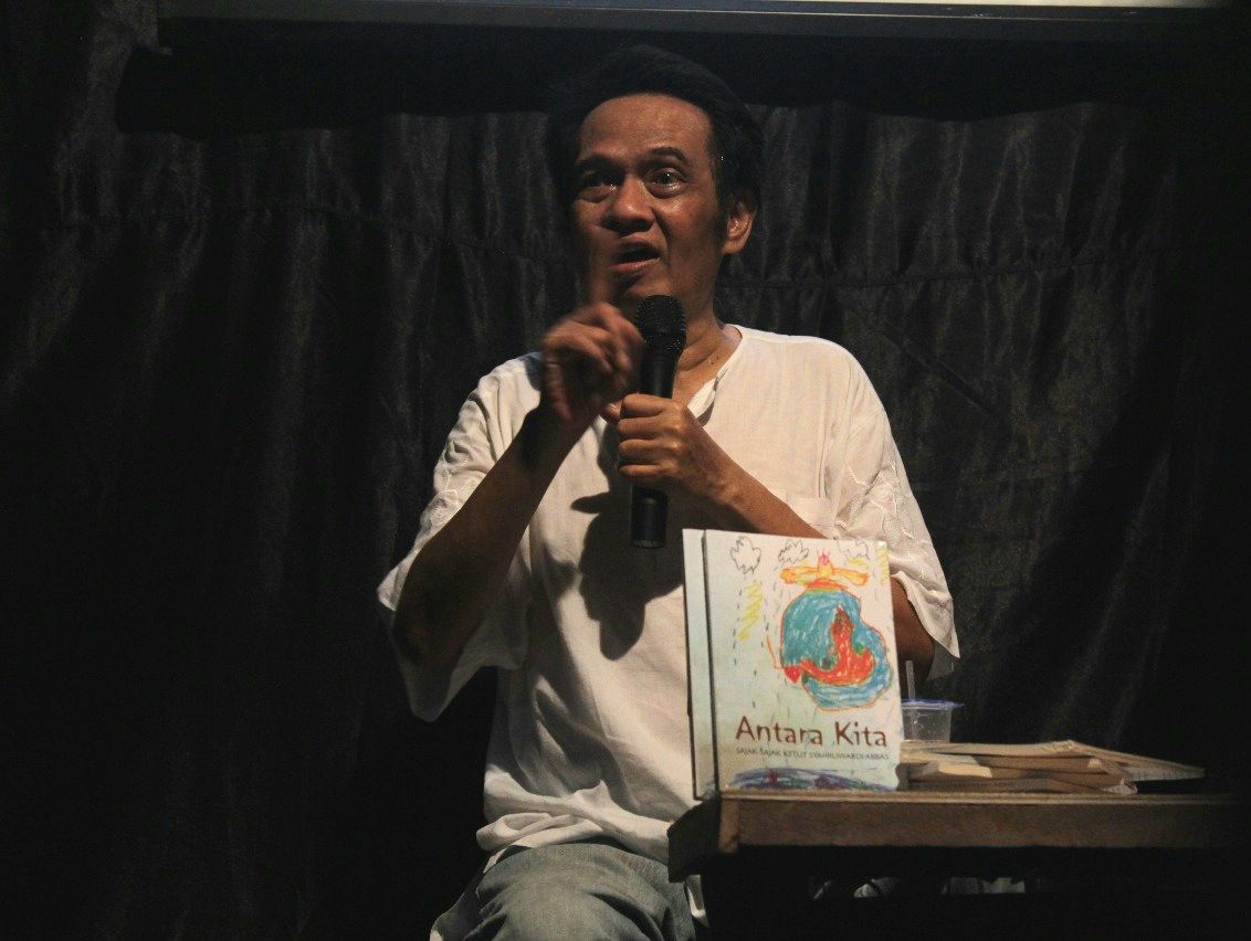 Penyair Syahruwardi Abbas Luncurkan Buku Puisi di Komunitas Mahima