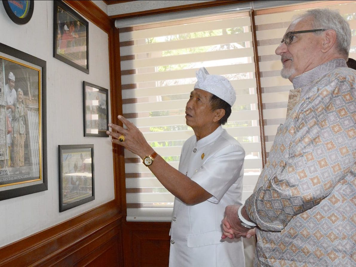 Gubernur Pastika Terima CEO IFC Bahas Potensi Kerjasama