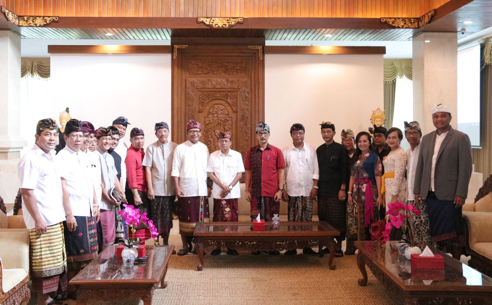 Koster Minta Pengembangan Keolahragaan Dilakukan dari Hulu ke Hilir