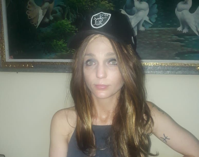 Bule Perempuan Asal Australia Nekat Curi Anting-anting Seharga Rp5,5 Juta