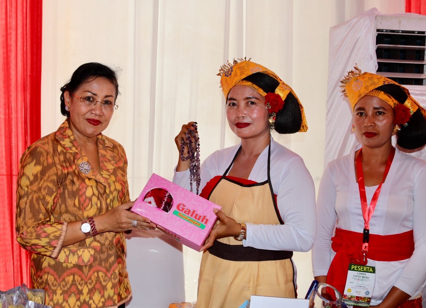 Ny. Putri Suastini Koster Bawa Pangan Lokal Bali di Lomba Cipta Menu B2SA Tingkat Nasional Tahun 2018