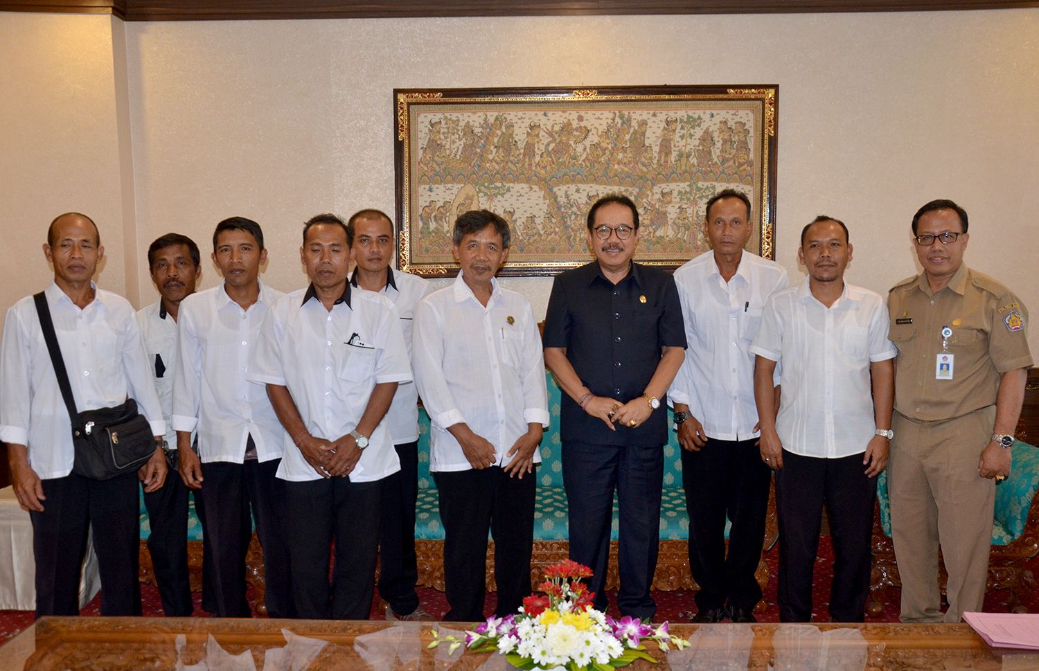 Cok Ace Dukung Pemanfaatan Lahan Pemprov untuk PAUD Desa Riang Gede