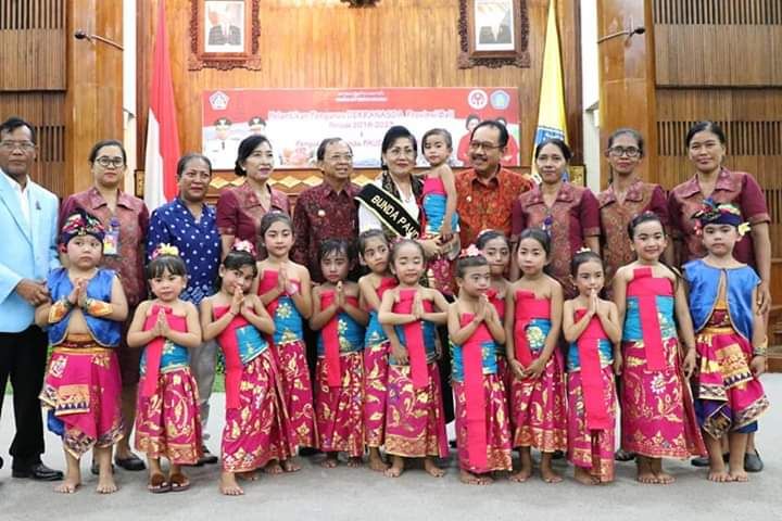 Ibu Putri Koster: Penyiapan Generasi Emas Bermula dari Keluarga 