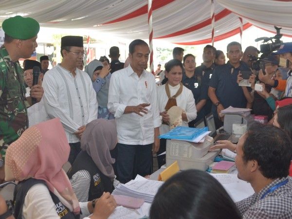 Jokowi Sambut Gembira Warga Lombok Antusias Gunakan Rumah Tahan Gempa