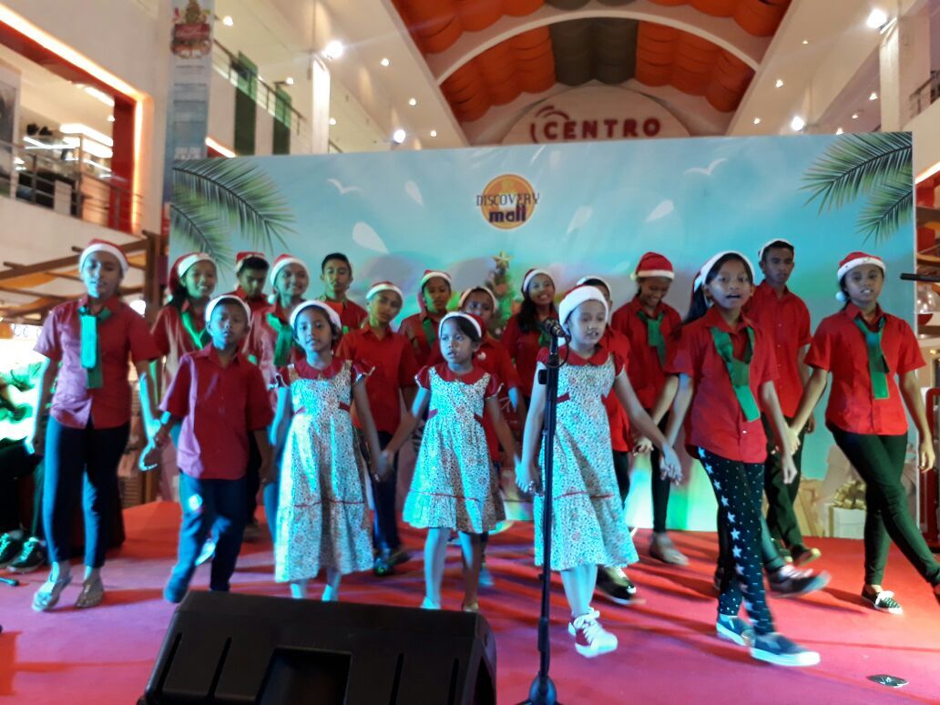 Semarakan Natal, DSM Bali Berbagi Kecerian Bersama Anak Yatim