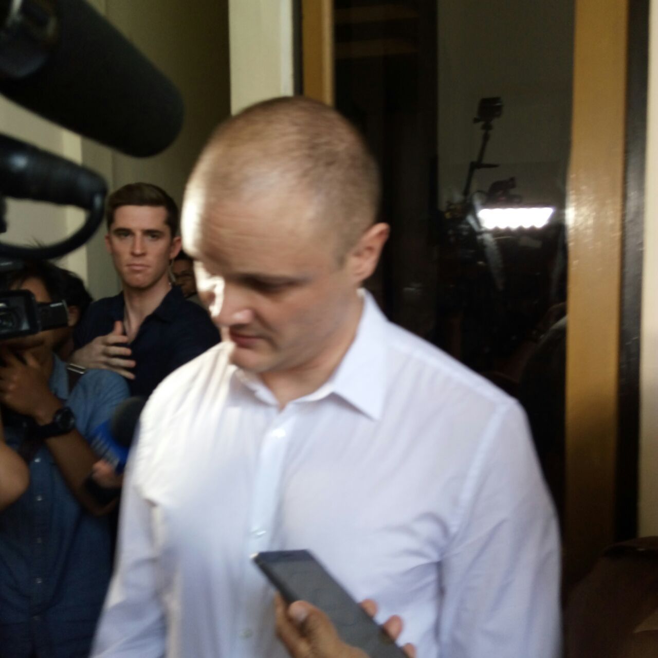 Heboh di Media Asing, Robert Isaac Terdakwa Narkotika asal Australia, Gangguan Jiwa atau Rekayasa ?