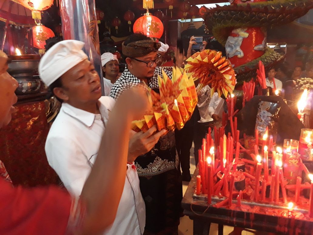 Rayakan Imlek, Koster  Ingatkan Toleransi, Rasa Persaudaraan dan Persatuan Bangsa