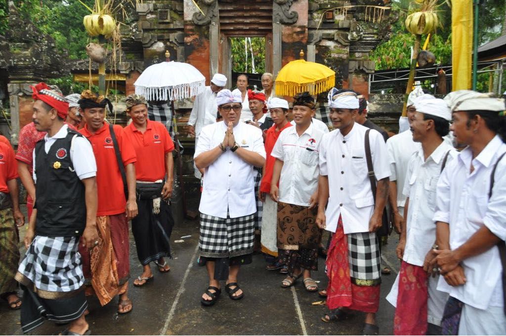 Para Kader Banteng Tabanan Bersemangat Menangkan Koster-Ace