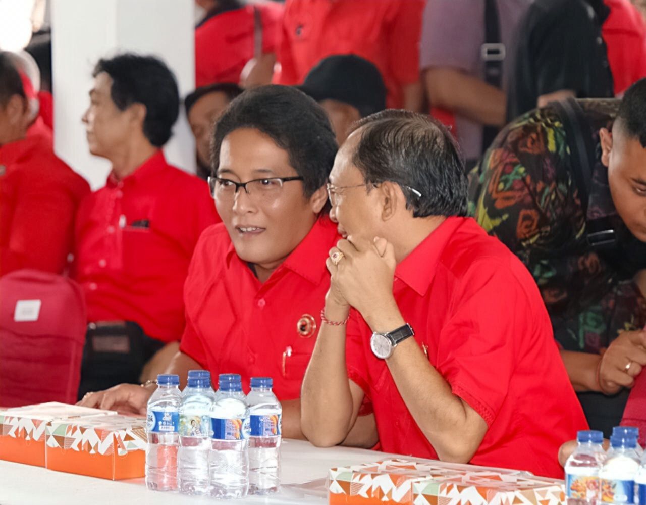 Hadiri Rakorcab PDI Perjuangan Badung, Koster Ingatkan Kader Jangan Mudah Diadu Domba