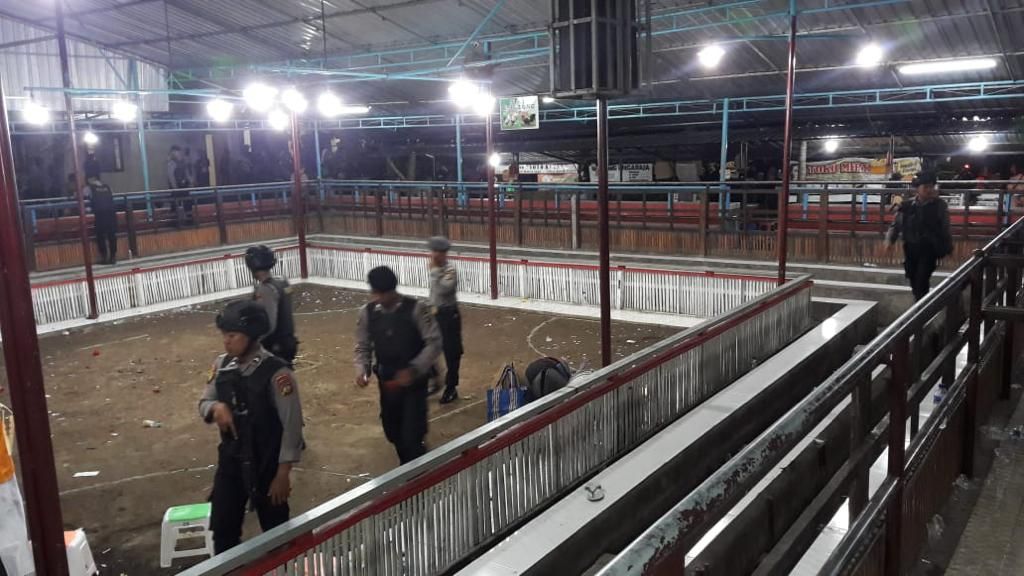 Arena Tajen Digerebeg Polisi, Bebotoh Kabur Tunggang Langgang
