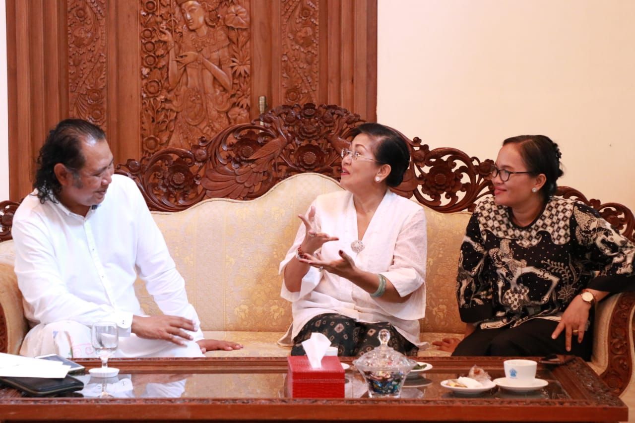 Jaring  Wisatawan India, Ny. Putri Koster: Pendekatan Melalui Lawatan Budaya