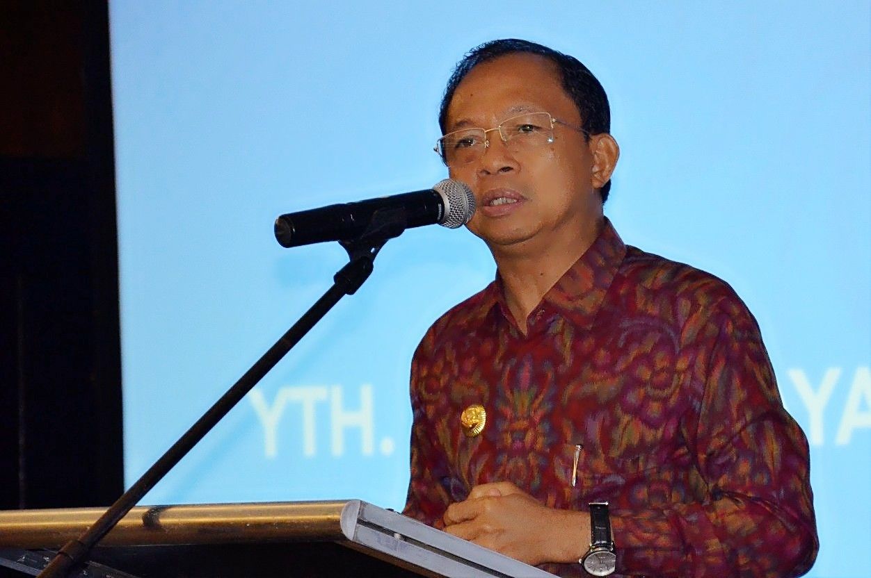 Bangun Hunian, Gubernur Koster Minta REI Perhatikan Kearifan Lokal