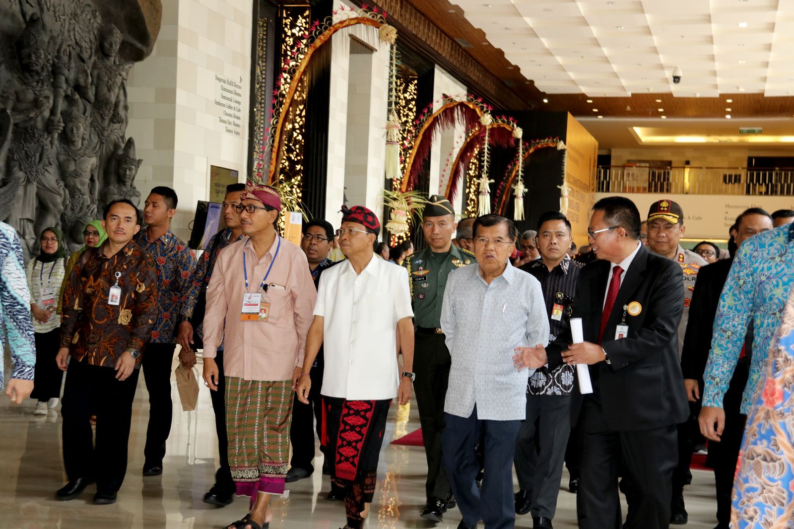 Gubernur Koster Dampingi Wapres JK Buka Simposium Internasional Reformasi Birokrasi5 