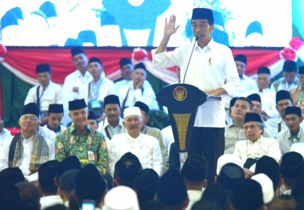 4,5 Tahun Diam Difitnah, Kini Jokowi Pilih Menjawab