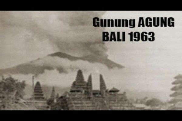 Sejarah "Amukan" Gunung Agung di Pulau Dewata
