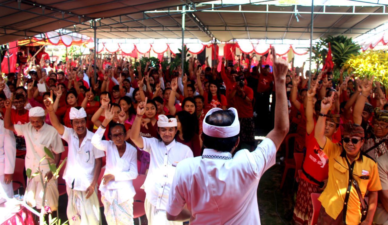 Tiga Kelurahan Di Peguyangan Bulatkan Tekad Menangkan Koster-Ace