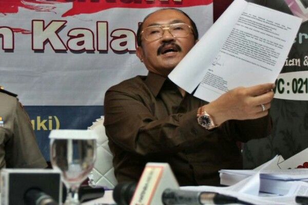 Nah Loh..! Pengacara Pantau Penyebar Meme Setnov 